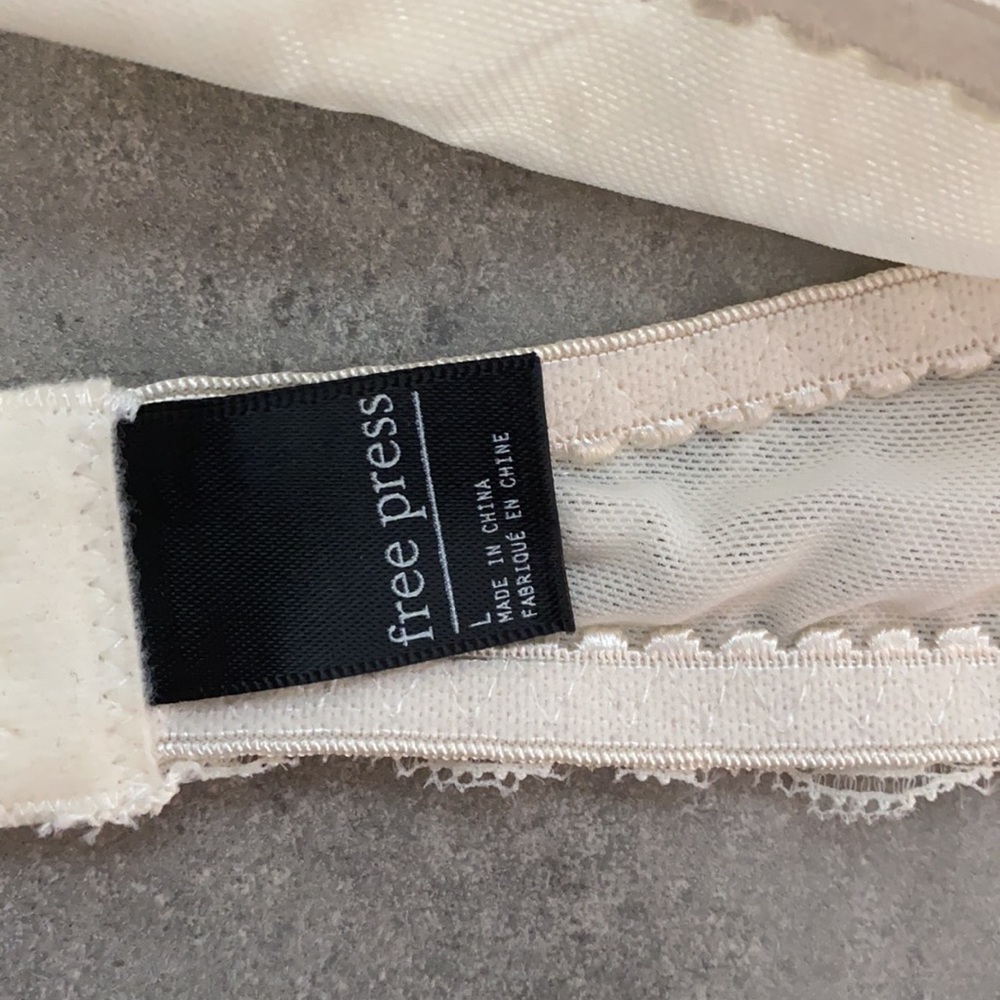 Free Press Bralette NWT - Picture 4 of 5